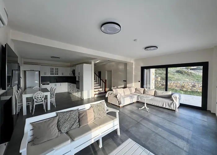 Foca Tas Vila İzmir