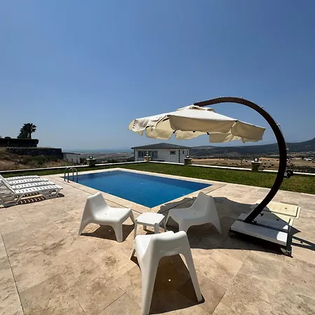 Villa Foca Tas Izmir