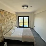 Villa Foca Tas